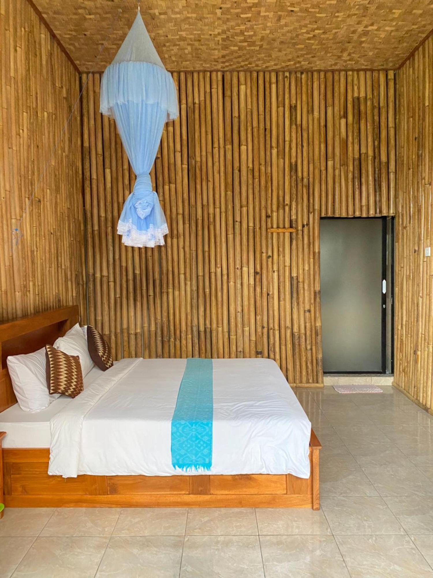 Lumbung Ayu Sari And Spa Сидемен Экстерьер фото