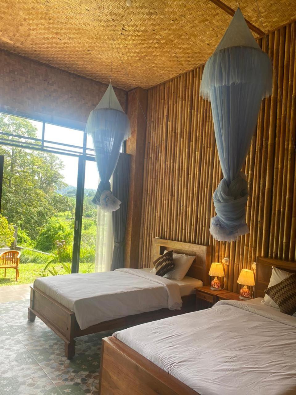 Lumbung Ayu Sari And Spa Сидемен Экстерьер фото